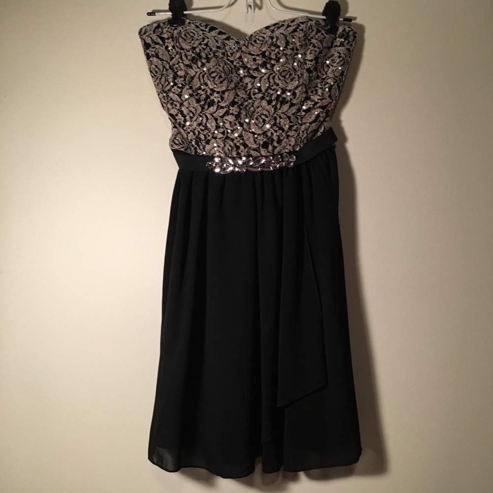 Black & Blush Strapless Formal Dress
